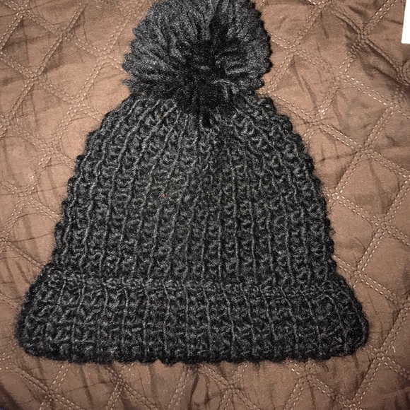 Black beanie for ✨Cherryontop88 ✨