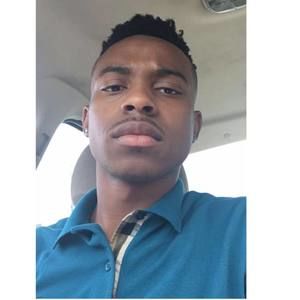 Meet your Posher, Emmanuel