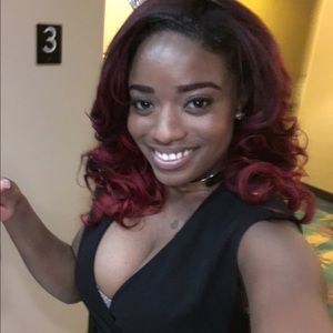 Meet your Posher, Regina
