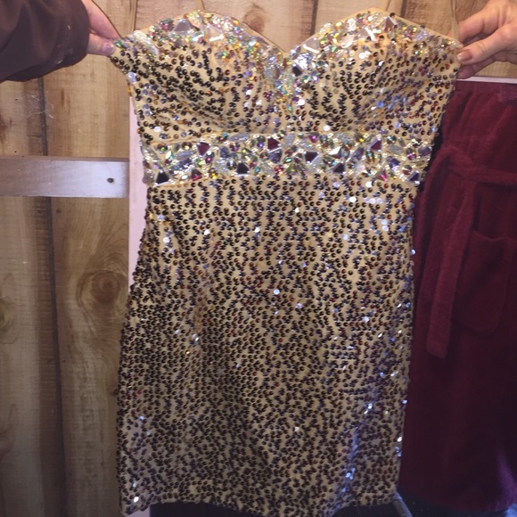 Moro Lee Formal dress gold and silver sequence - Picture 1 of 4