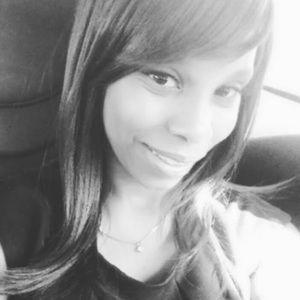 Meet your Posher, Gloria