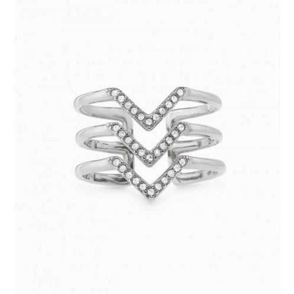 Stella & Dot Pave Chevron Ring Silver