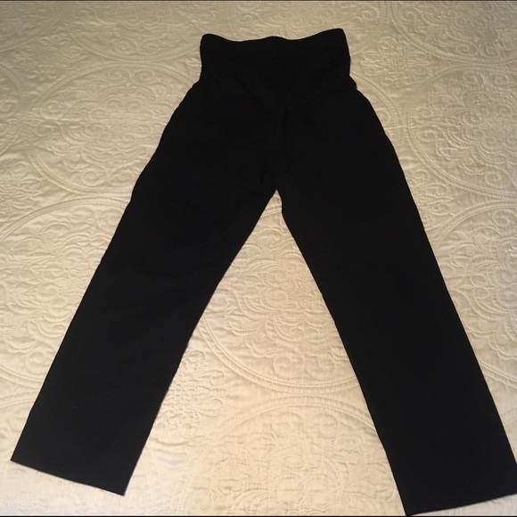 Maternity pants/slacks