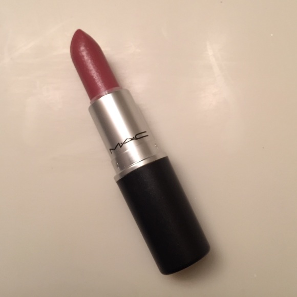 MAC Brave Lipstick