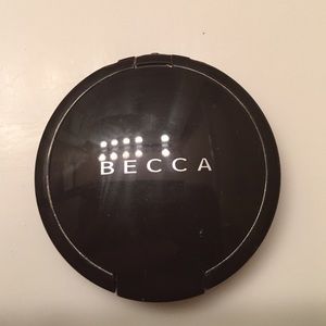 Becca Opal Highlighter