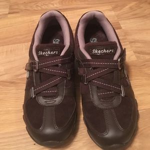 Skechers sneakers