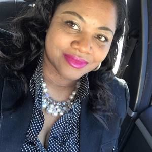 Meet your Posher, Michele