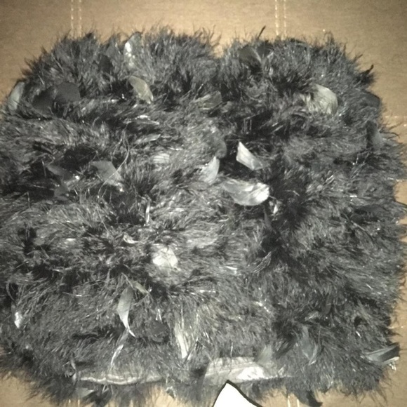 Feather skirt