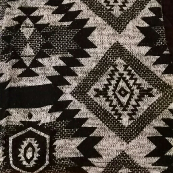 Blue Heart sweater - Picture 3 of 3