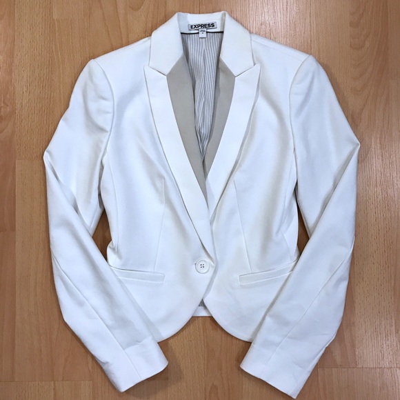 Express: White Blazer
