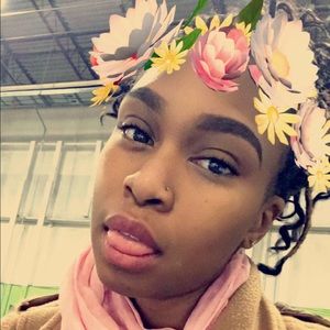 Meet your Posher, Khadijah