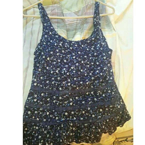 Floral top