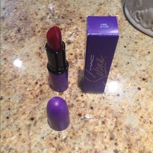 Mac Selena Lipstick