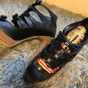 Harajuku Lovers Black Bow Heels 6.5 36.5