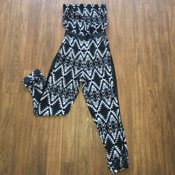 Cute indie BEBE pant romper!🏁☑️ - Picture 1 of 1