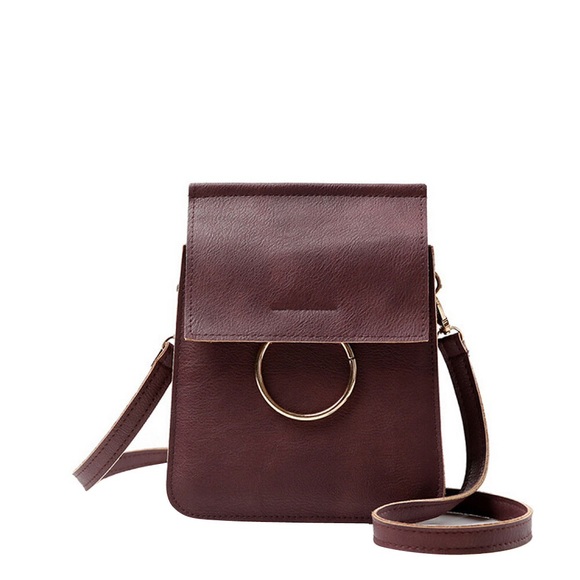 Minimal style cross shoulder bag