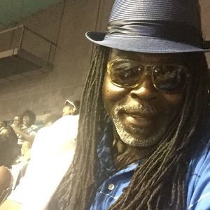 Meet your Posher, Ray