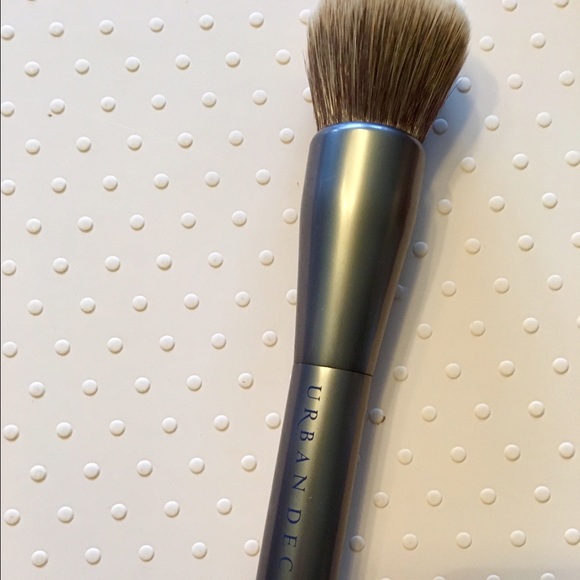 Urban Decay Optical Blurring Brush