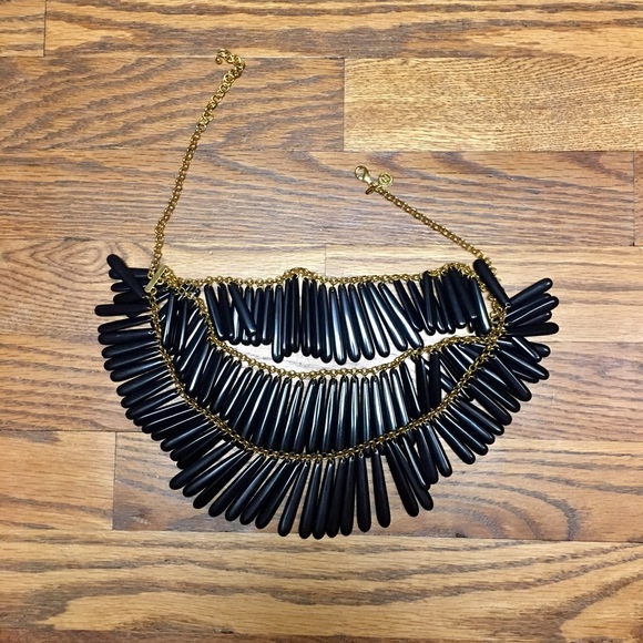 ❗️SOLD❗️Black and Gold Fringe Bib Necklace - Picture 3 of 4