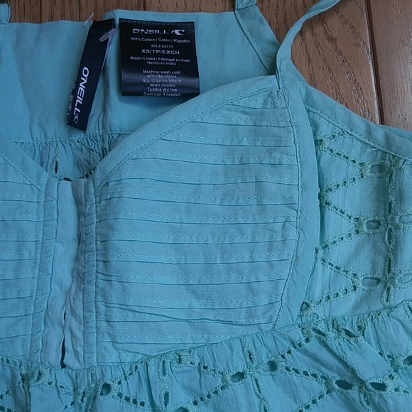 ♦ 3 for $15 O'Neill Aqua Mint Cropped Tank - Picture 4 of 4