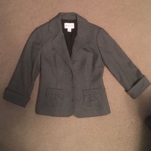 Beautiful White House Black Market jacket