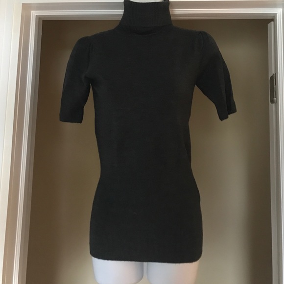French Connection short sleeve turtleneck XS - Picture 2 of 4