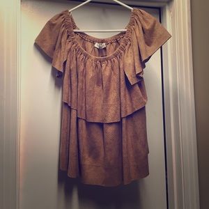 Adorable off the shoulder top