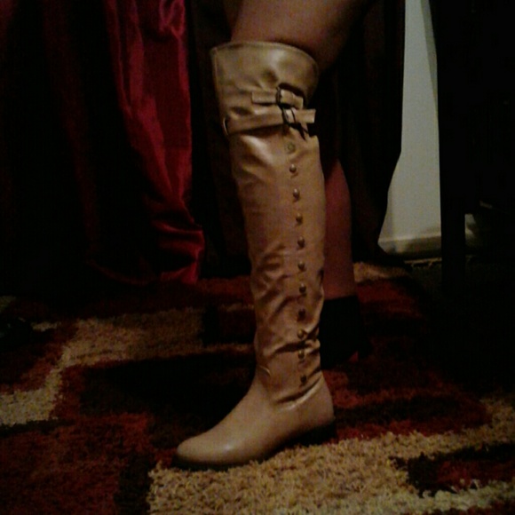 Bootd - Picture 1 of 1