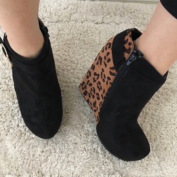 Cheetah Wedges