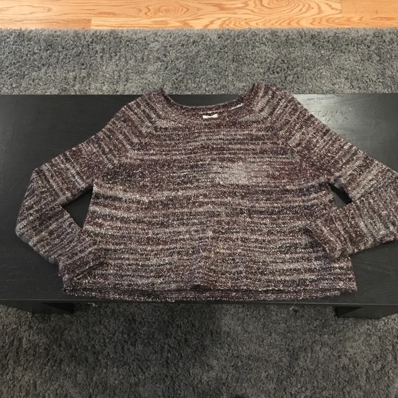 Oversized cropped sweater