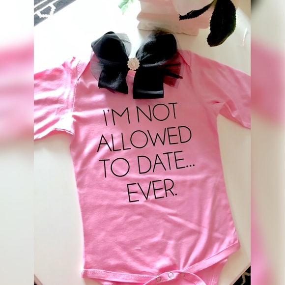 🎀Baby Girl new 18-24 M Bodysuit🎀