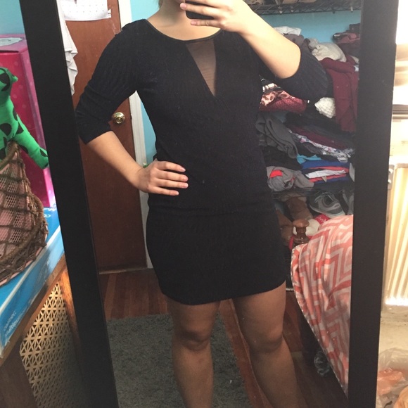 Dress - Picture 2 of 3