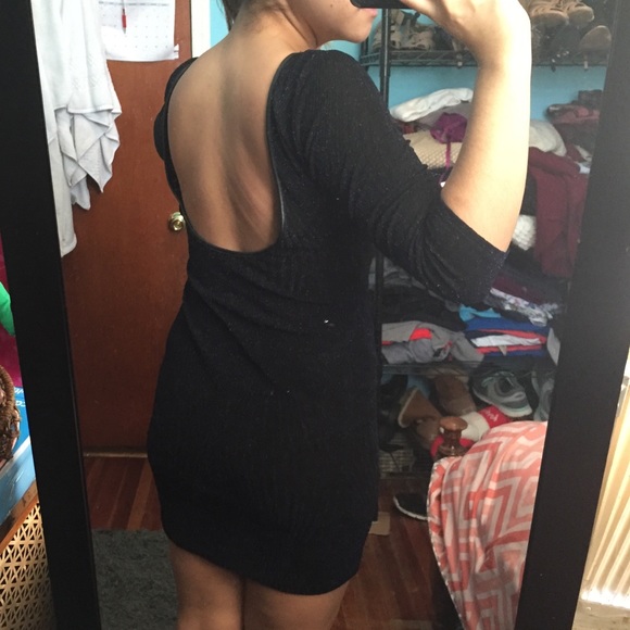 Dress - Picture 3 of 3