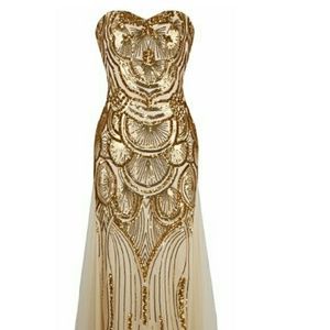 Floor length 20's inspired gown!