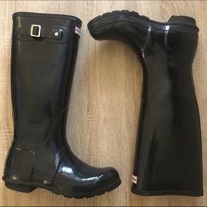 Hunter Black Gloss Rain Boots