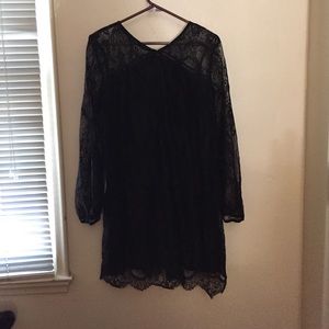 super cute black lace shift dress!