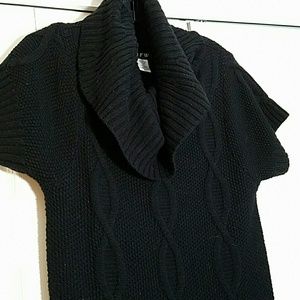 Cowl neck black sweater dress Sz XL juniors