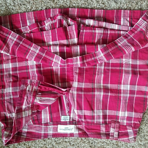 Women's plaid skort