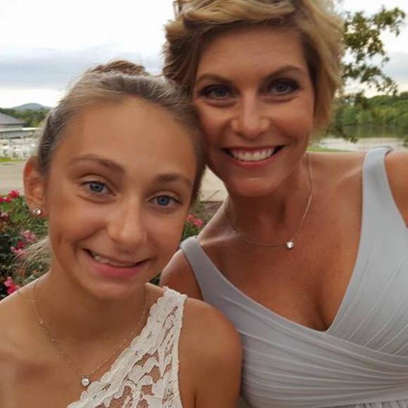 Meet your Posher, Haley - Picture 1 of 1