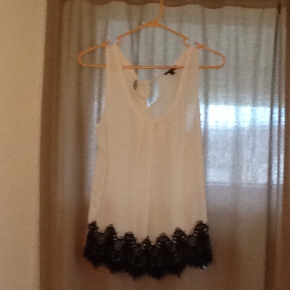 Sleeveless tie back