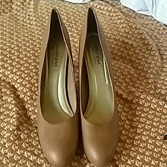 Brown Comfort Plus Heels - Picture 1 of 4
