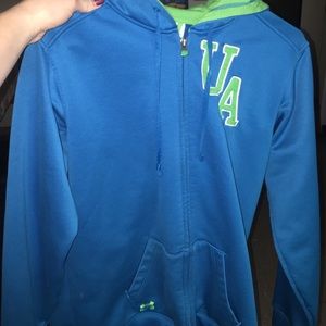 Under Armour Sweatshirt