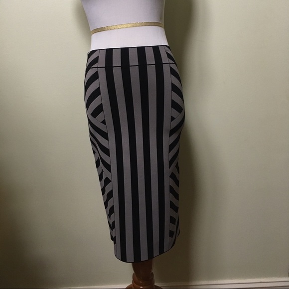 BCBGMAXAZRIA bandage skirt