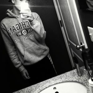 Meet your Posher, Alex