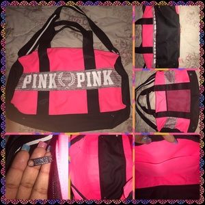 🛍🎀Pink Nation Duffle Bag🎀🛍