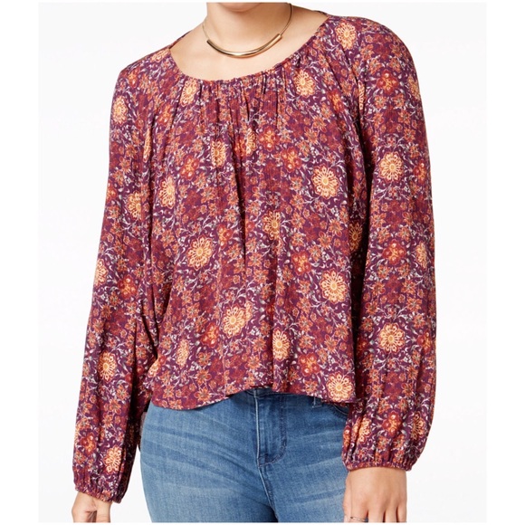 ❤ Cut-Out Back Blouse - Picture 2 of 5