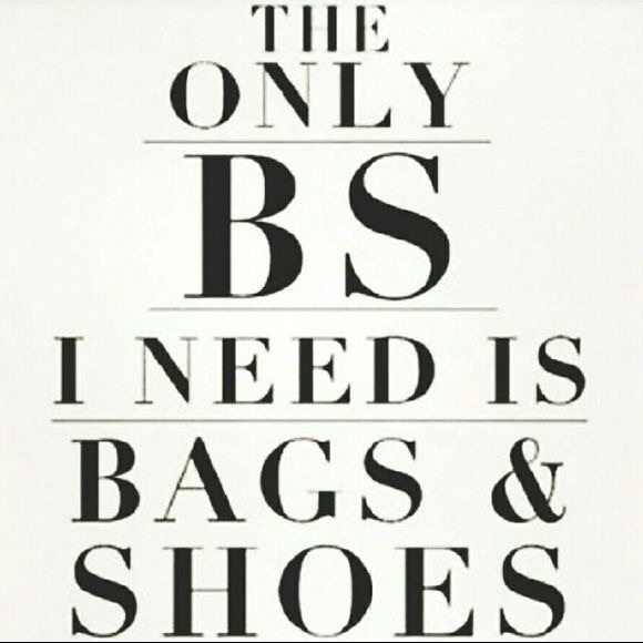 Hello! I'm Nicole! Welcome to my closet:) - Picture 2 of 4