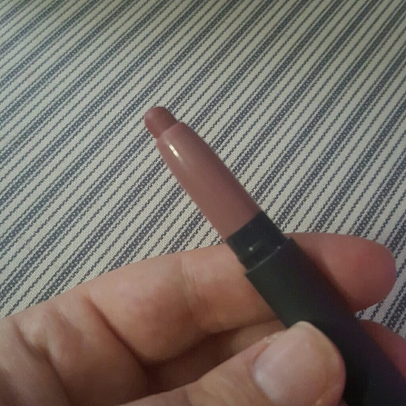 Bite Beauty Matte Creme Lip Crayon in Glace