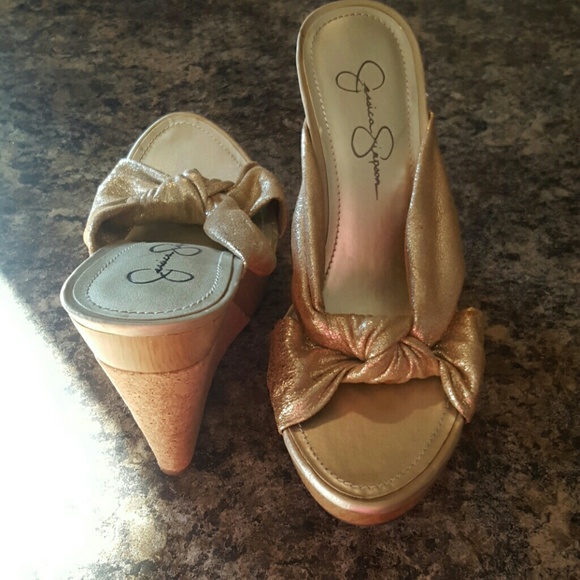 Gold Jessica Simpson wedges