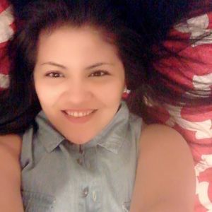 Meet your Posher, Evelyn